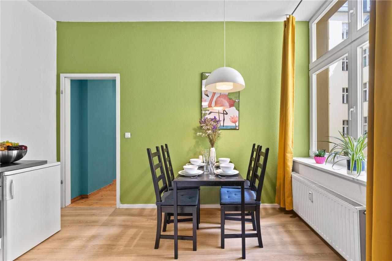 Holiday 33 Apartments Efg Schoenhauser Allee Mit Balkon Berlim Exterior foto