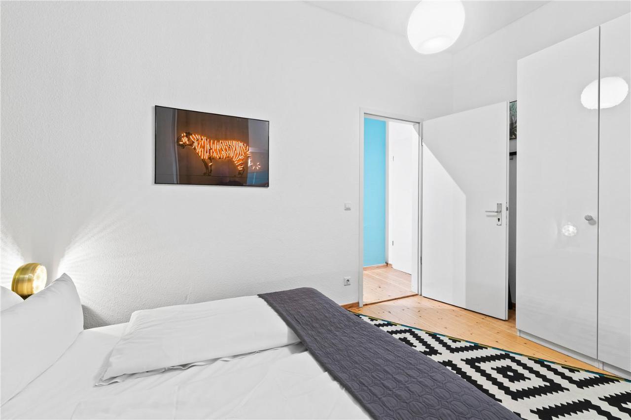 Holiday 33 Apartments Efg Schoenhauser Allee Mit Balkon Berlim Exterior foto