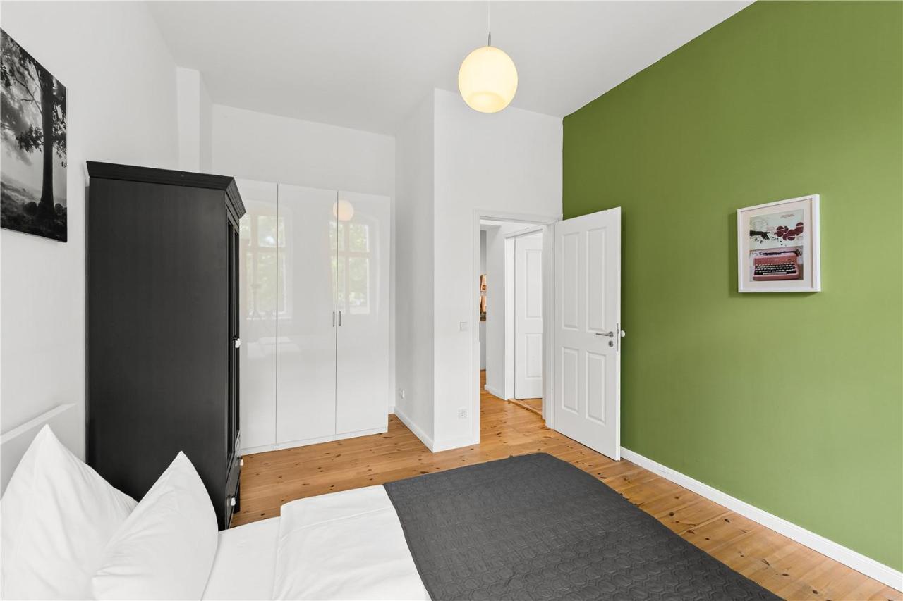 Holiday 33 Apartments Efg Schoenhauser Allee Mit Balkon Berlim Exterior foto